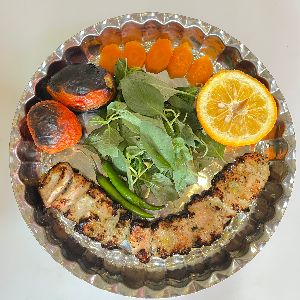 250گرم سینه مرغ،سس مخصوص